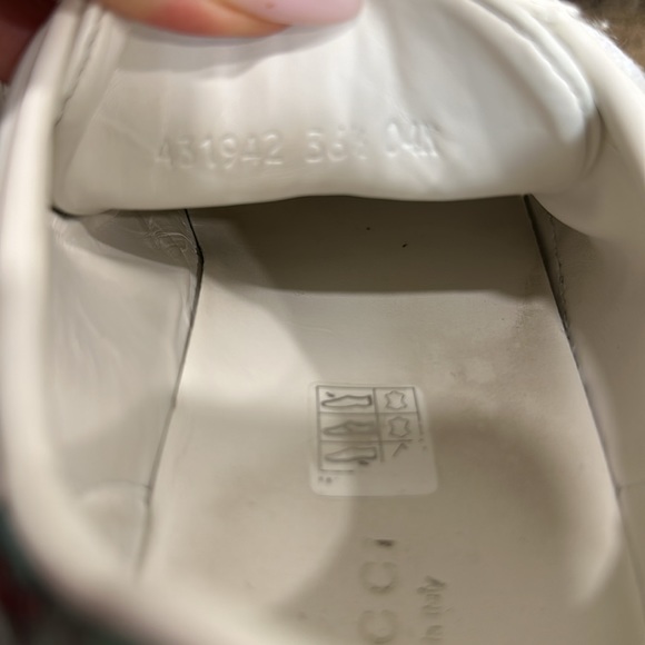 Gucci Sneakers - Picture 9 of 9